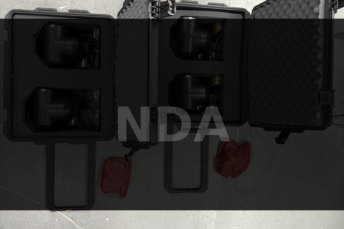 Professional lens cases with organized storage